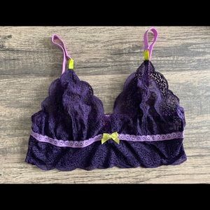 Cosmopolitan Lace Bralette